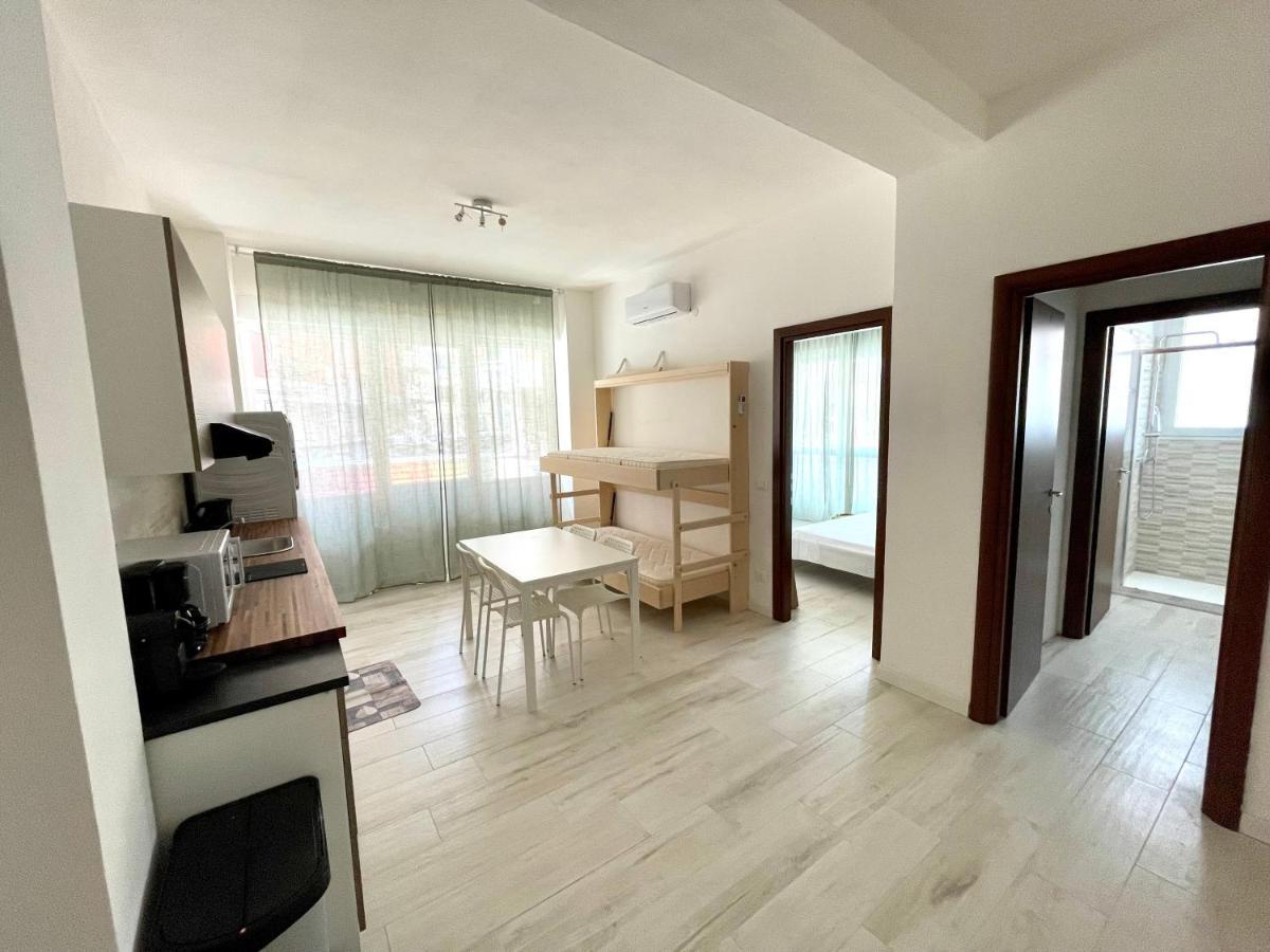 Bilocale Con Posto Auto La Chicca Del Golfo Apartment La Spezia Ngoại thất bức ảnh
